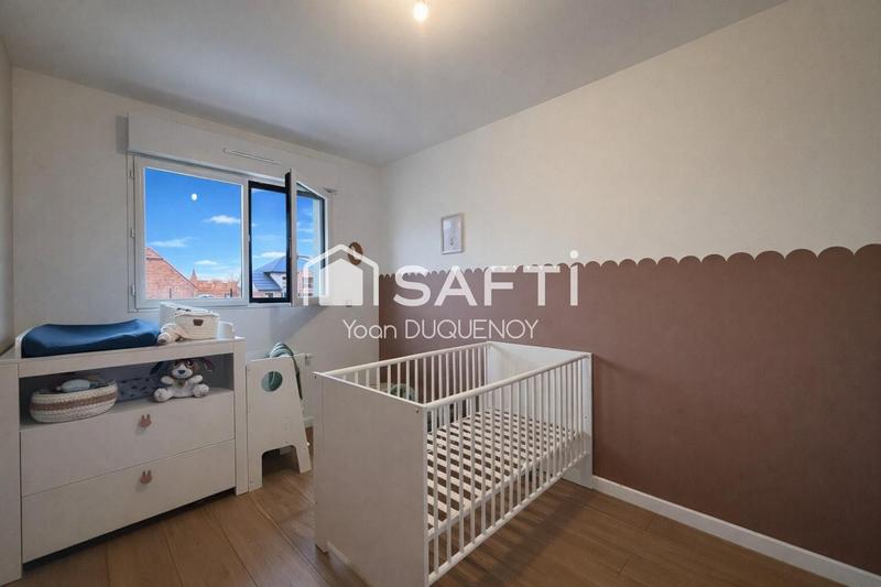 Maison - 99 m² - 4 pièces