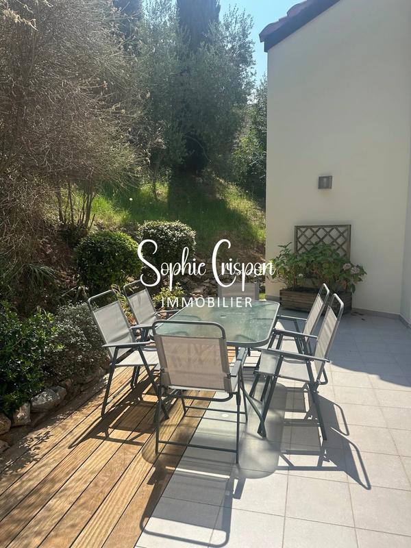 Villa - 186 m² - 8 pièces