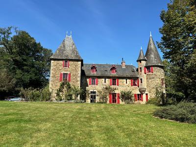 Château - 511 m² - 28 pièces