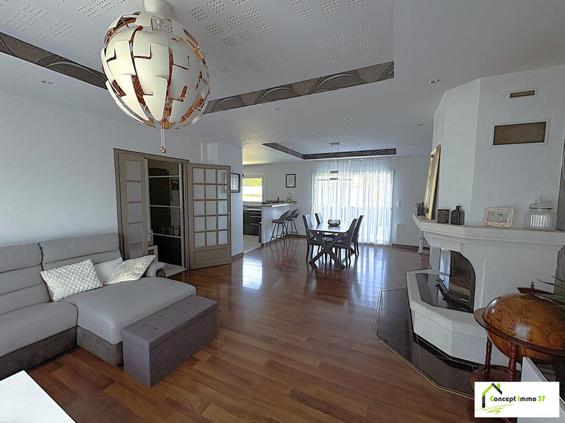 Maison - 150 m² - 6 pièces