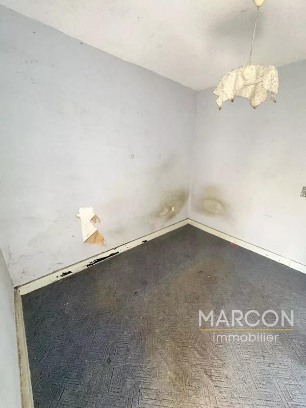 Maison de village - 64 m² - 4 pièces