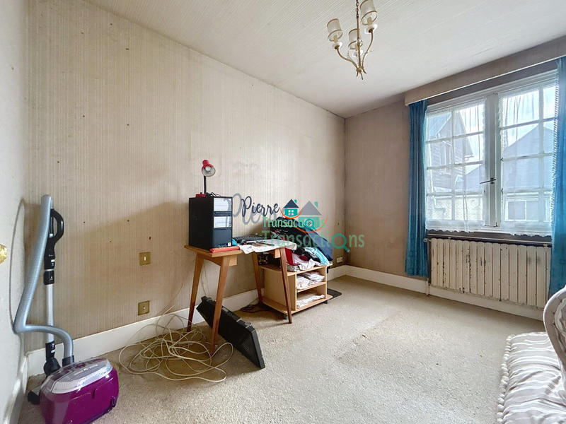 Maison - 104 m² - 4 pièces