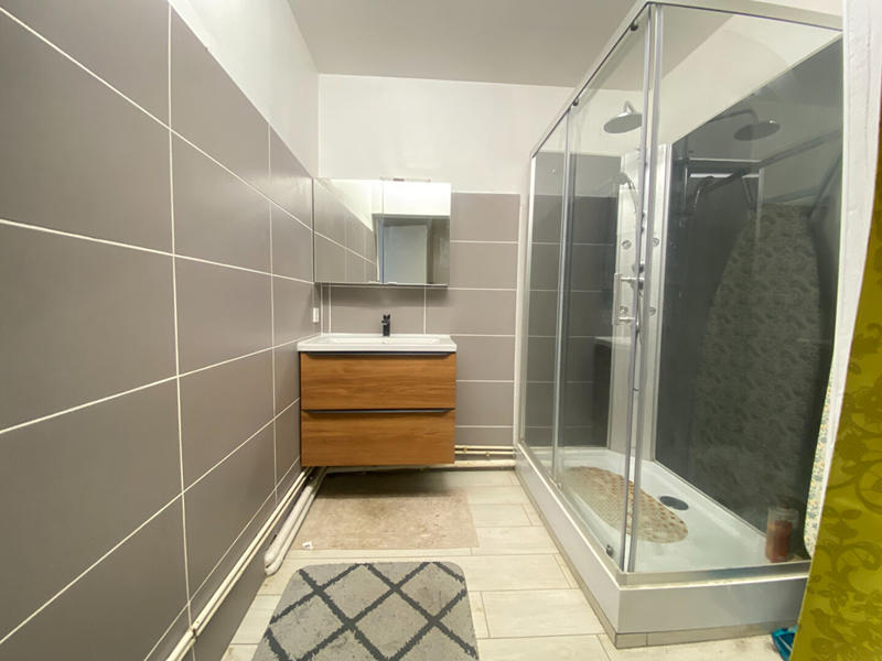 Appartement - 84 m² - 3 pièces