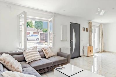 Maison - 83 m² - 4 pièces