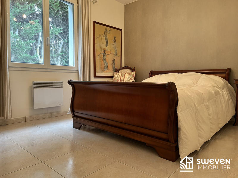 Maison contemporaine - 169 m² - 7 pièces