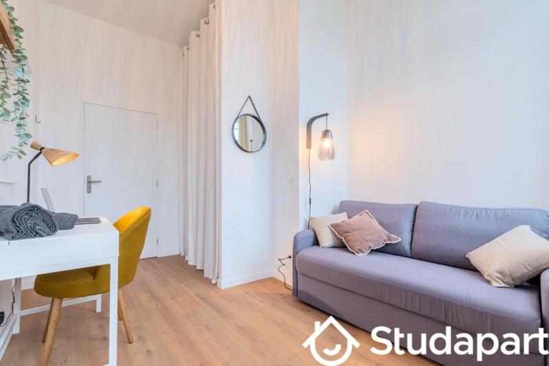 Chambre - 14 m² - 1 pièce