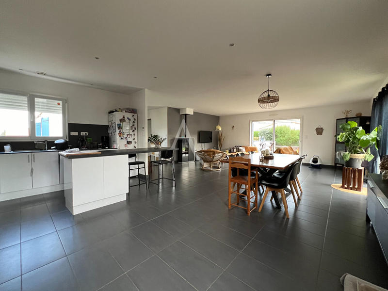 Maison - 130 m² - 5 pièces