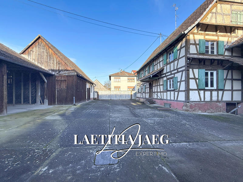 Maison - 196 m² - 8 pièces