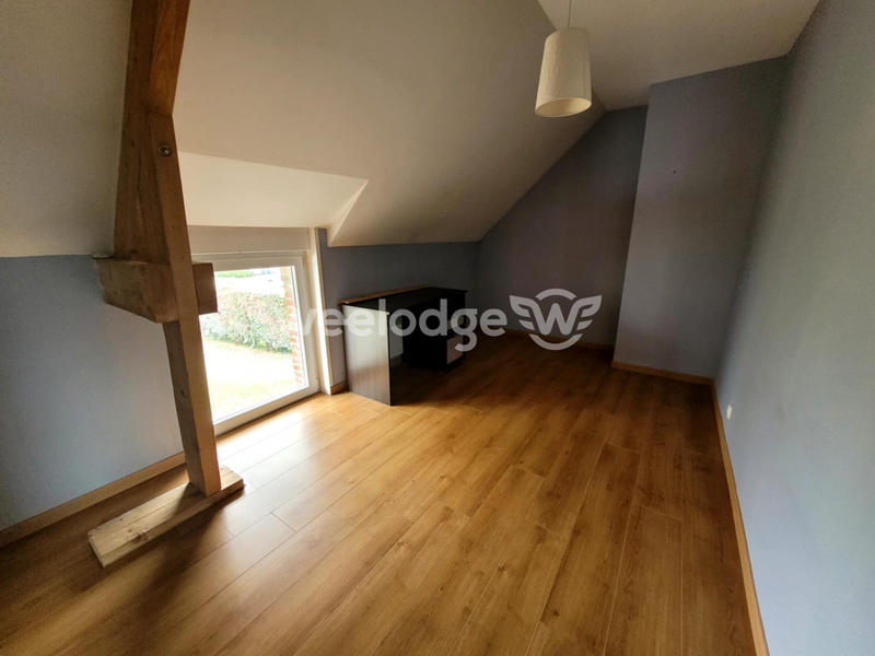 Maison - 162 m² - 8 pièces