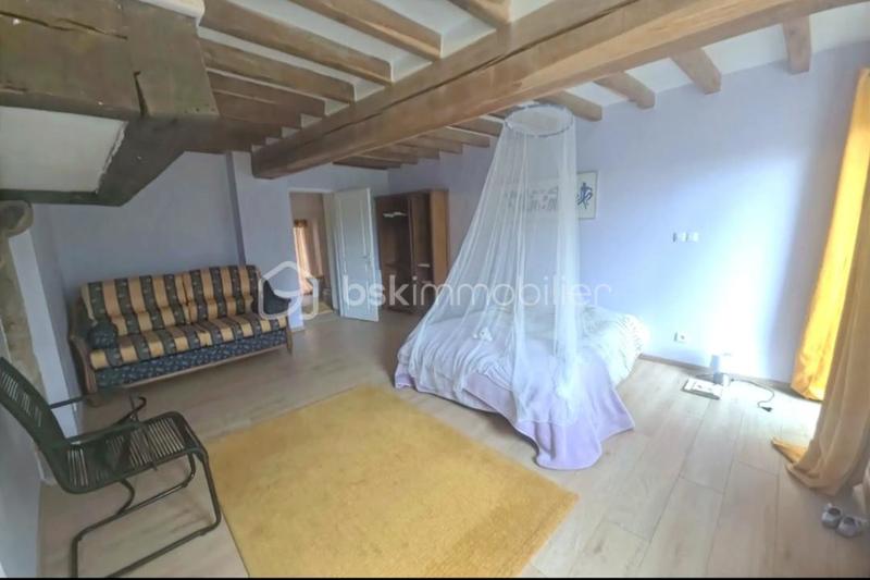 Longère - 210 m² - 6 pièces