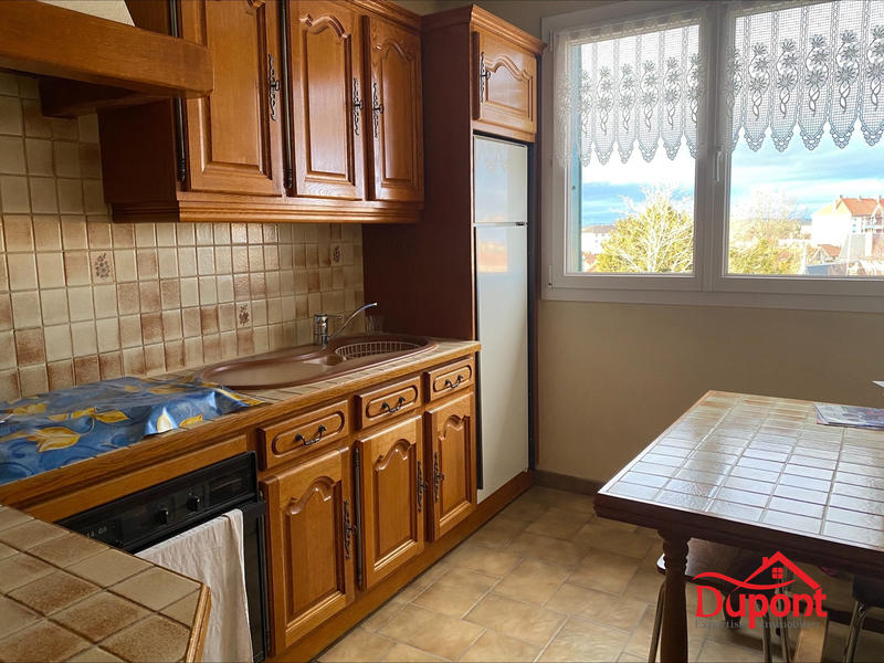 Appartement - 65 m² - 5 pièces