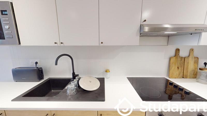 Chambre - 11 m² - 1 pièce