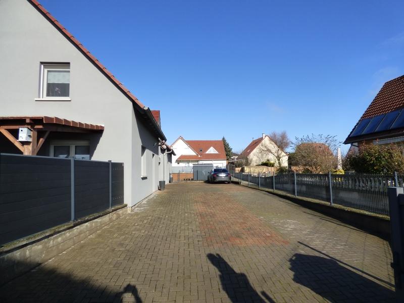 Maison - 92 m² - 4 pièces