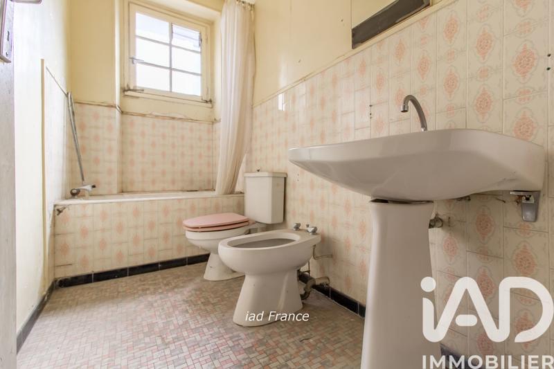 Maison - 403 m² - 12 pièces