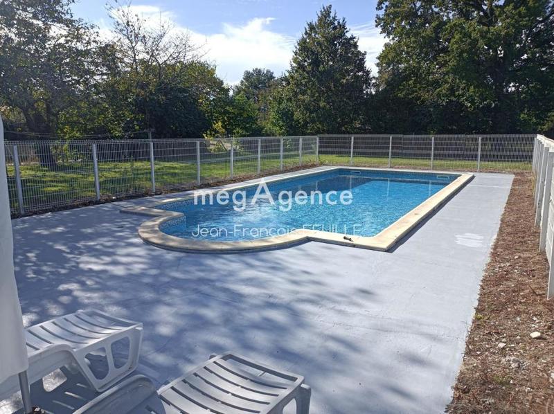 Terrain constructible - 4 860 m²