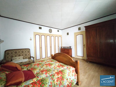 Maison - 120 m² - 4 pièces