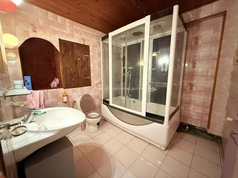 Maison - 226 m² - 10 pièces