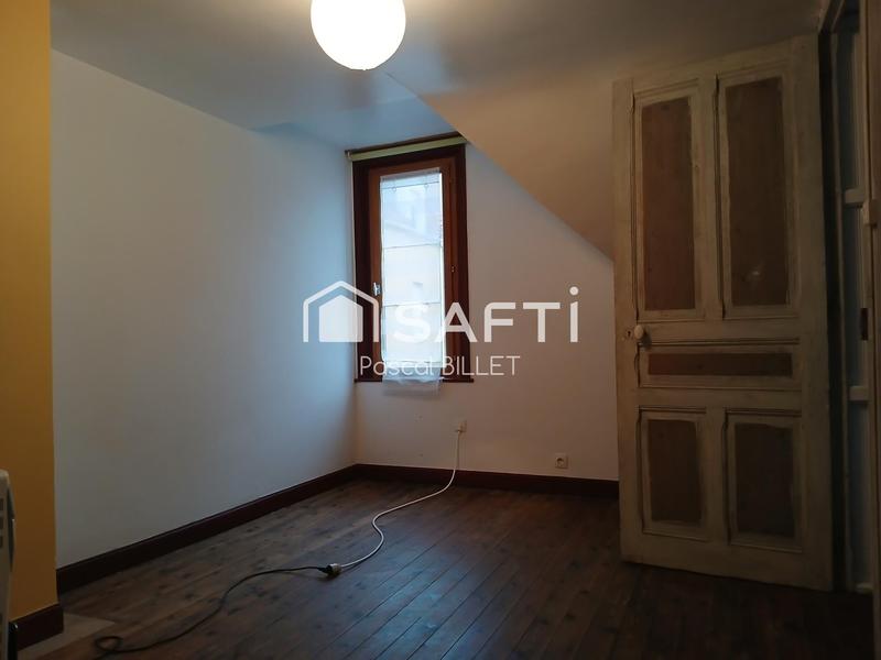 Maison - 75 m² - 5 pièces