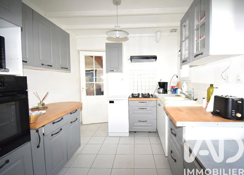 Maison - 74 m² - 5 pièces