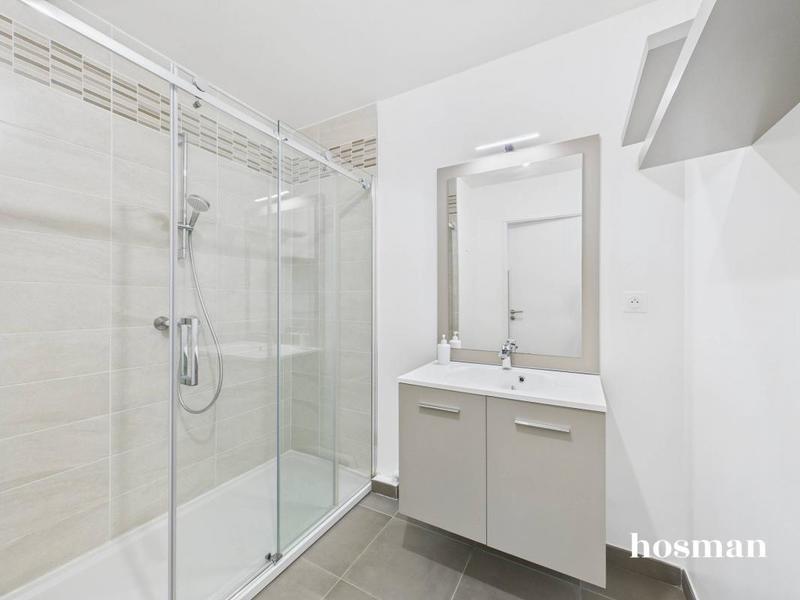 Appartement - 100 m² - 3 pièces