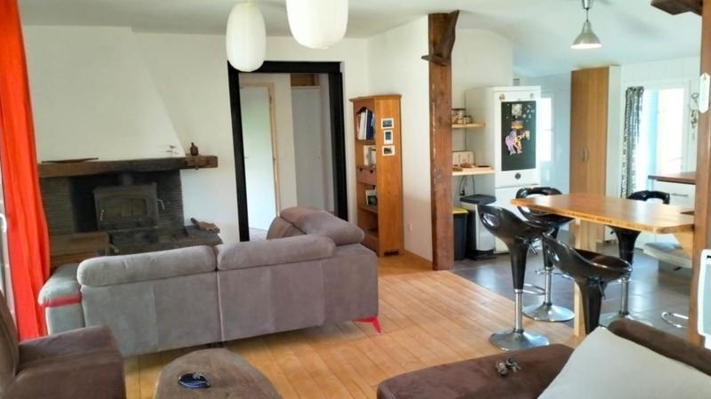 Maison - 98 m² - 4 pièces