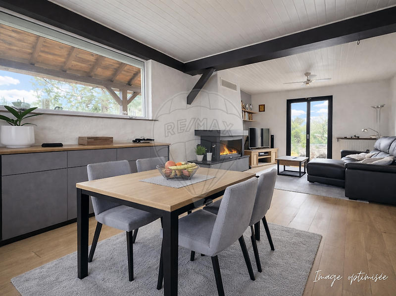 Maison - 106 m² - 5 pièces