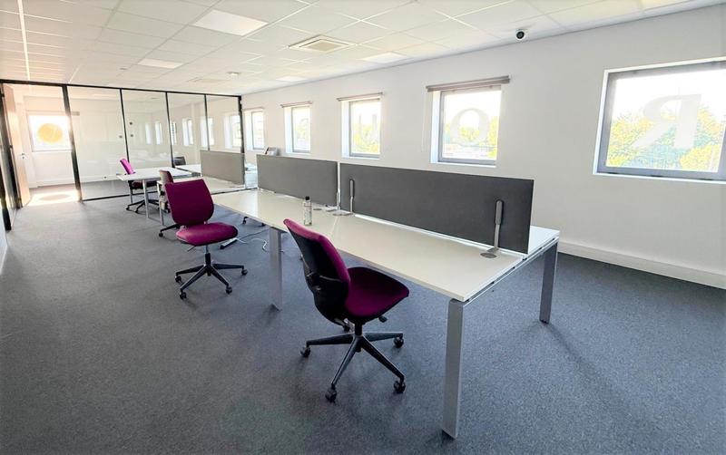 Bureau - 145 m² - 3 pièces