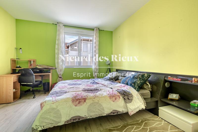 Loft - 297 m² - 6 pièces