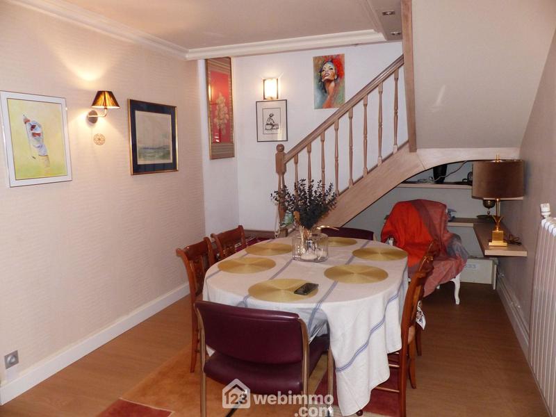 Maison - 147 m² - 6 pièces