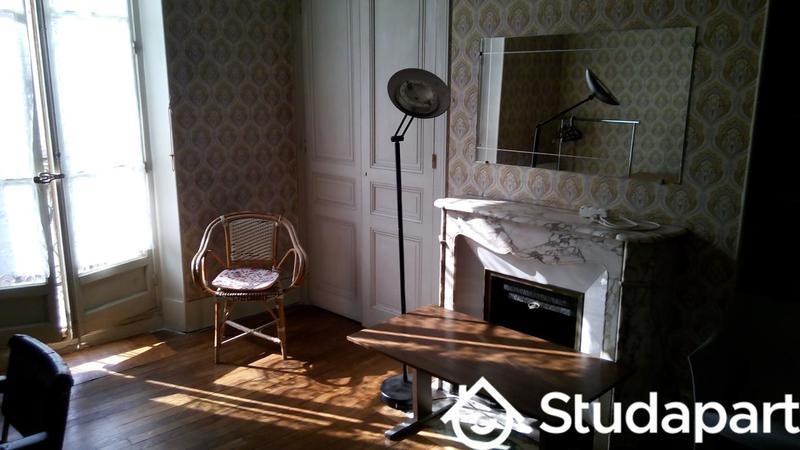 Chambre - 15 m² - 1 pièce