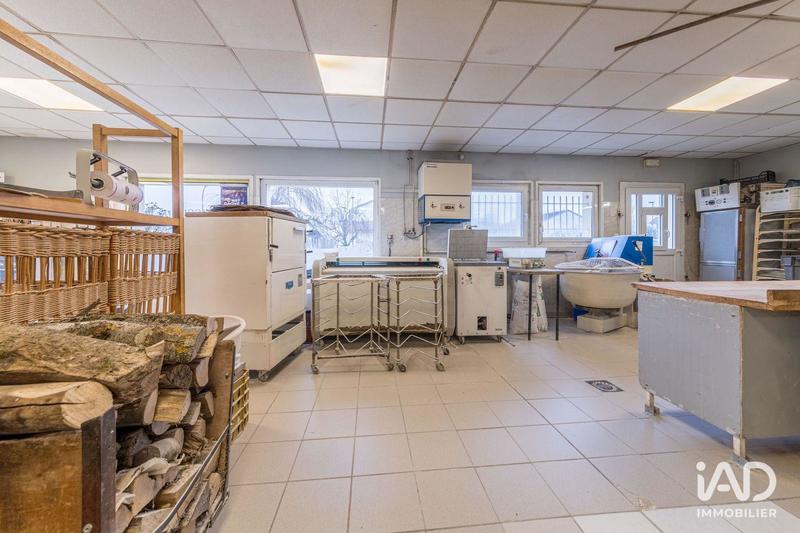 Local commercial - 152 m²