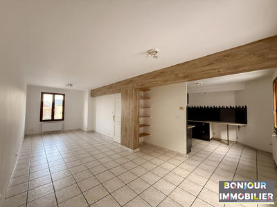 Appartement - 87 m² - 4 pièces