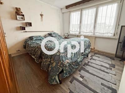 Maison - 93 m² - 4 pièces