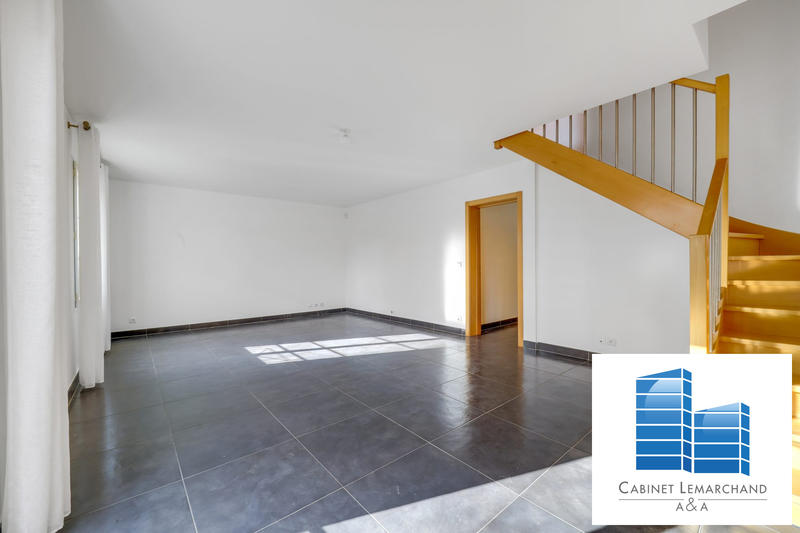 Maison contemporaine - 102 m² - 5 pièces