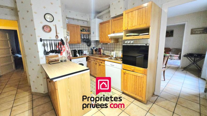Appartement - 115 m² - 6 pièces