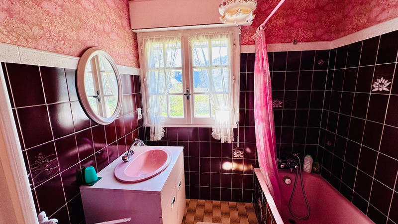 Maison - 90 m² - 5 pièces