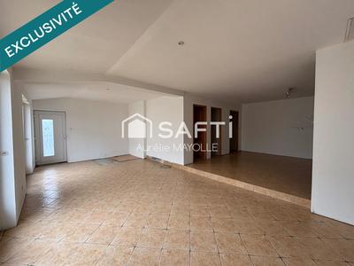 Maison - 141 m² - 6 pièces
