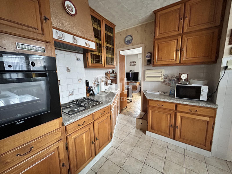 Maison - 90 m² - 4 pièces