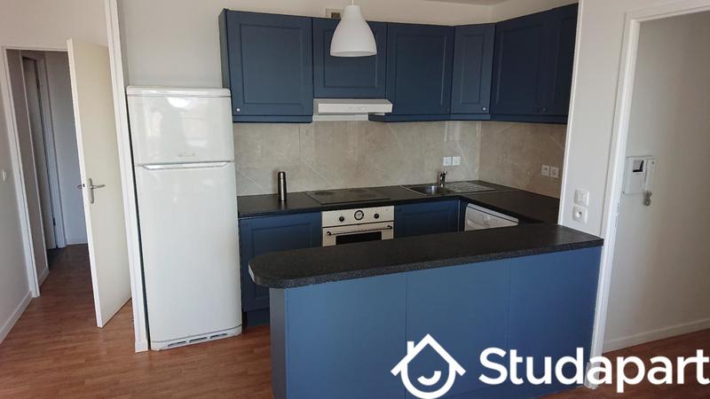 Chambre - 11 m² - 1 pièce