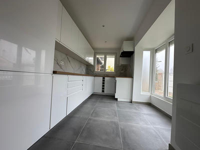 Maison - 104 m² - 5 pièces