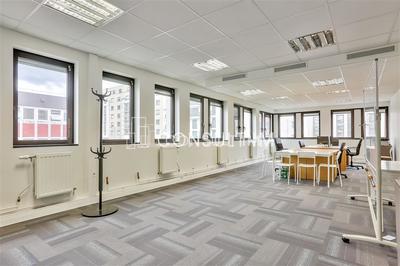 Bureau - 93 m²