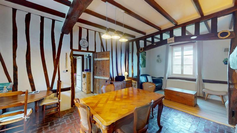 Demeure - 101 m² - 6 pièces