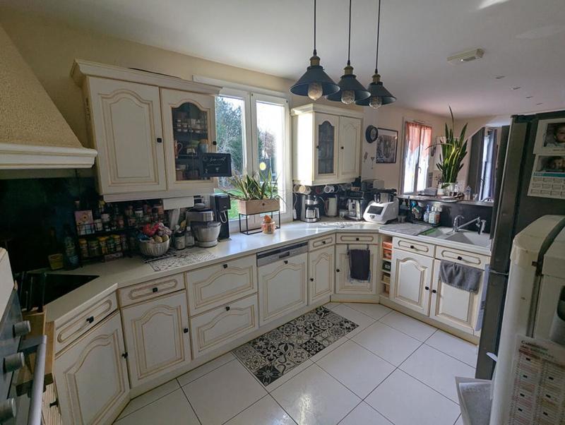 Maison - 145 m² - 6 pièces