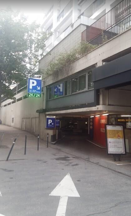 Parking / Garage - 15 m²