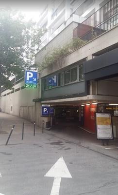 Parking / Garage - 15 m²