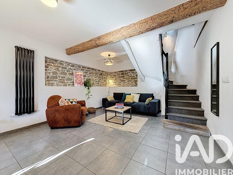 Maison - 180 m² - 9 pièces