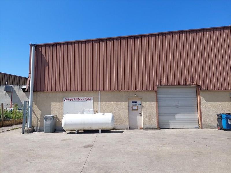 Local commercial - 307 m²