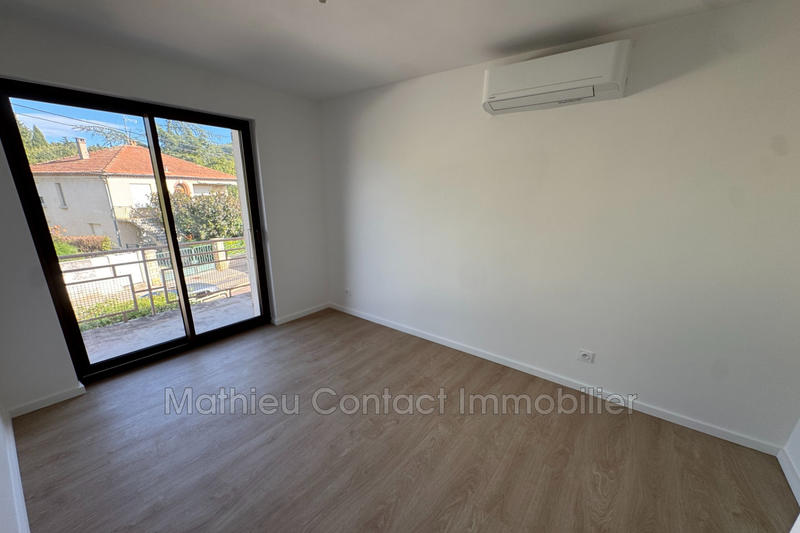 Maison - 99 m² - 5 pièces