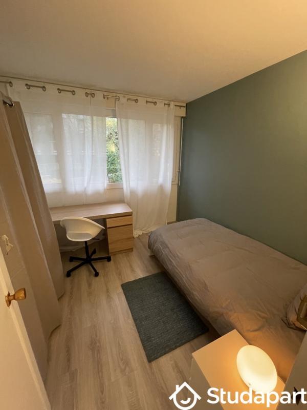 Chambre - 10 m² - 1 pièce