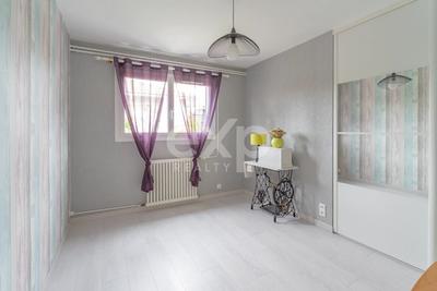 Maison - 161 m² - 7 pièces